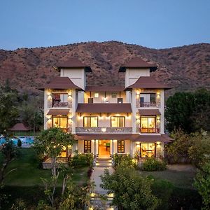 The Hunting Lodge - Luxury Resort In Udaipur
